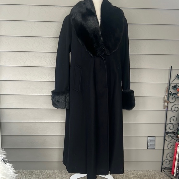 Vintage Long wool  oversized winter coat - Picture 7 of 12